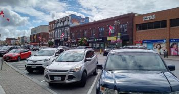 Mass Image Compressor Compressed this image. https://sourceforge.net/projects/icompress/