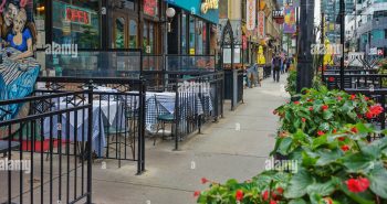 restaurants-oolong-king-street-west-in-toronto-city-downtown-in-ontario-canada-north-america-2A3P4EA